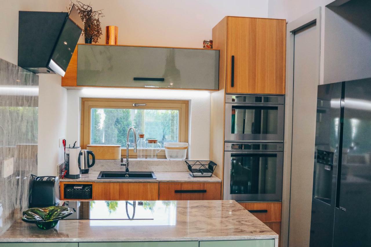 Sajdikove Humence Stylish Apartments At Penati Golf Resort מראה חיצוני תמונה